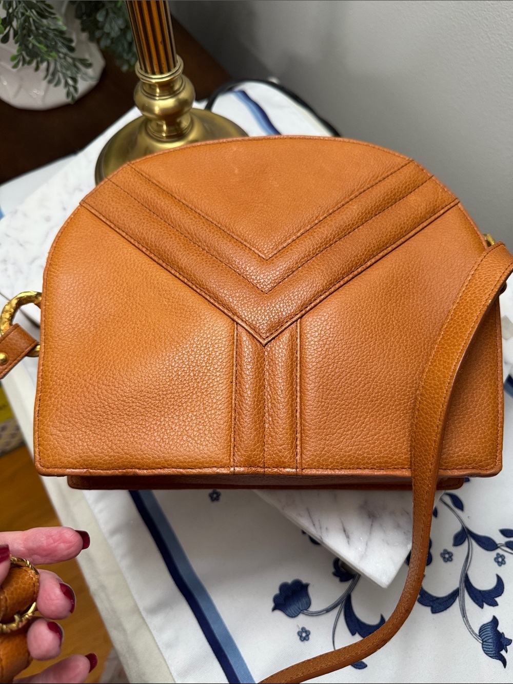 Yves Saint Laurent Women's Tan Crossbody Leather Semi-Circle Shoulder Bag - Picture 12 of 14